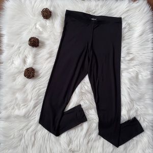 Black Leggings     PP size